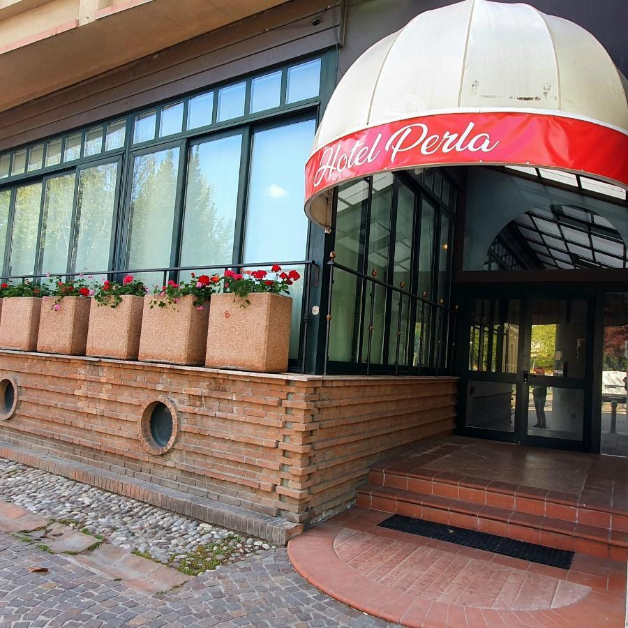 Hotel Perla Massa Lombarda Extérieur photo