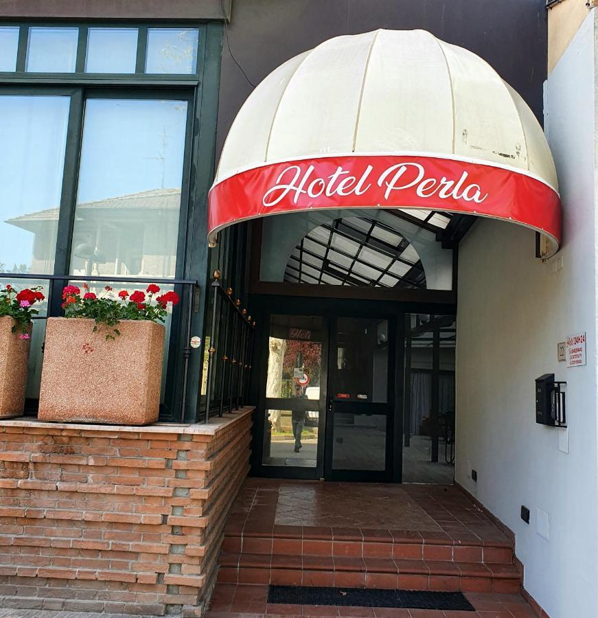 Hotel Perla Massa Lombarda Extérieur photo