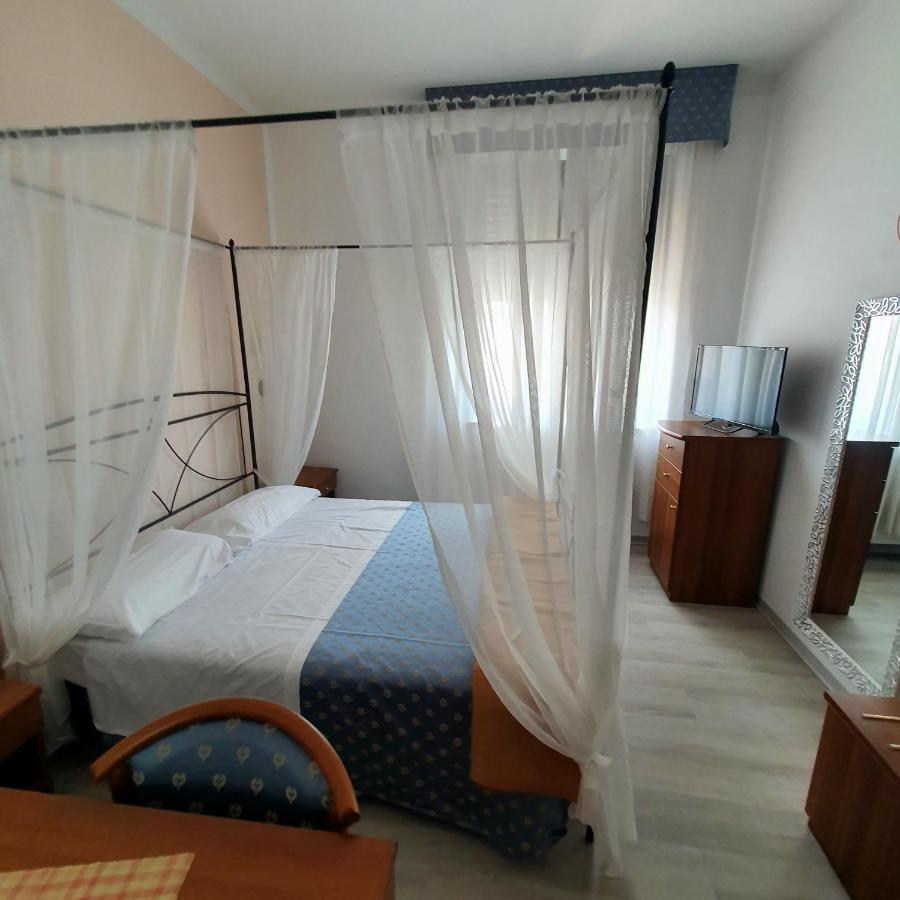 Hotel Perla Massa Lombarda Extérieur photo
